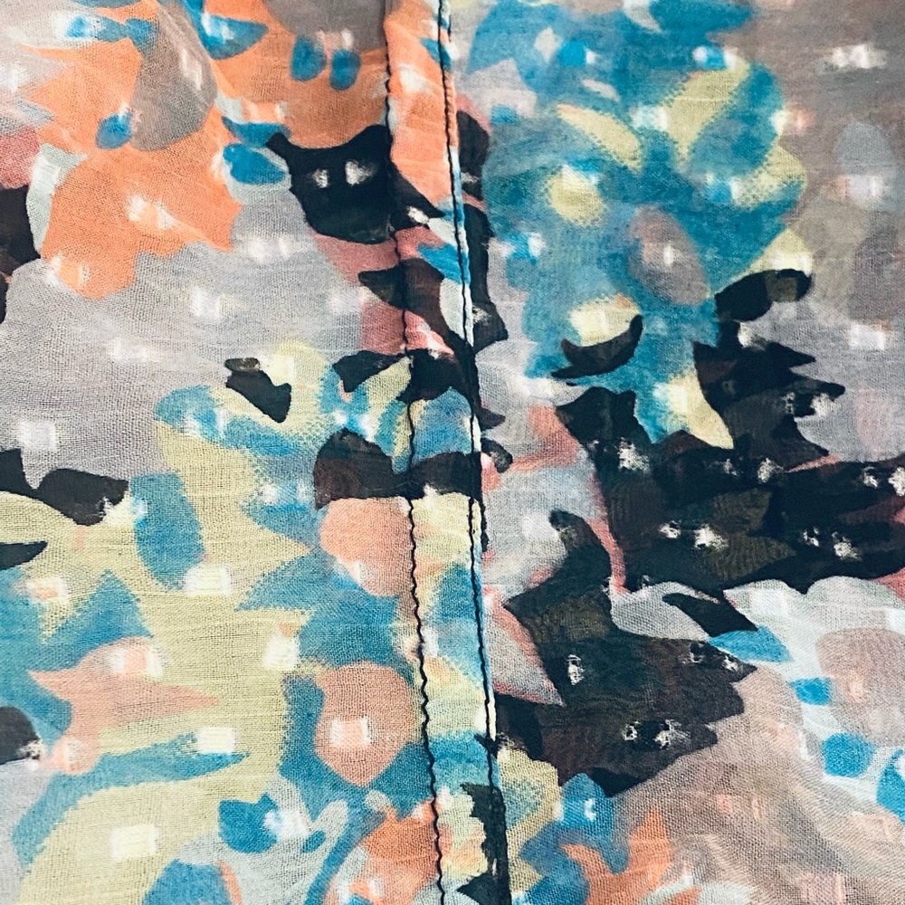 🌟HP🌟NWOT Black Floral Print Dotted Swiss Infinity Scarf OS - Picture 8 of 10